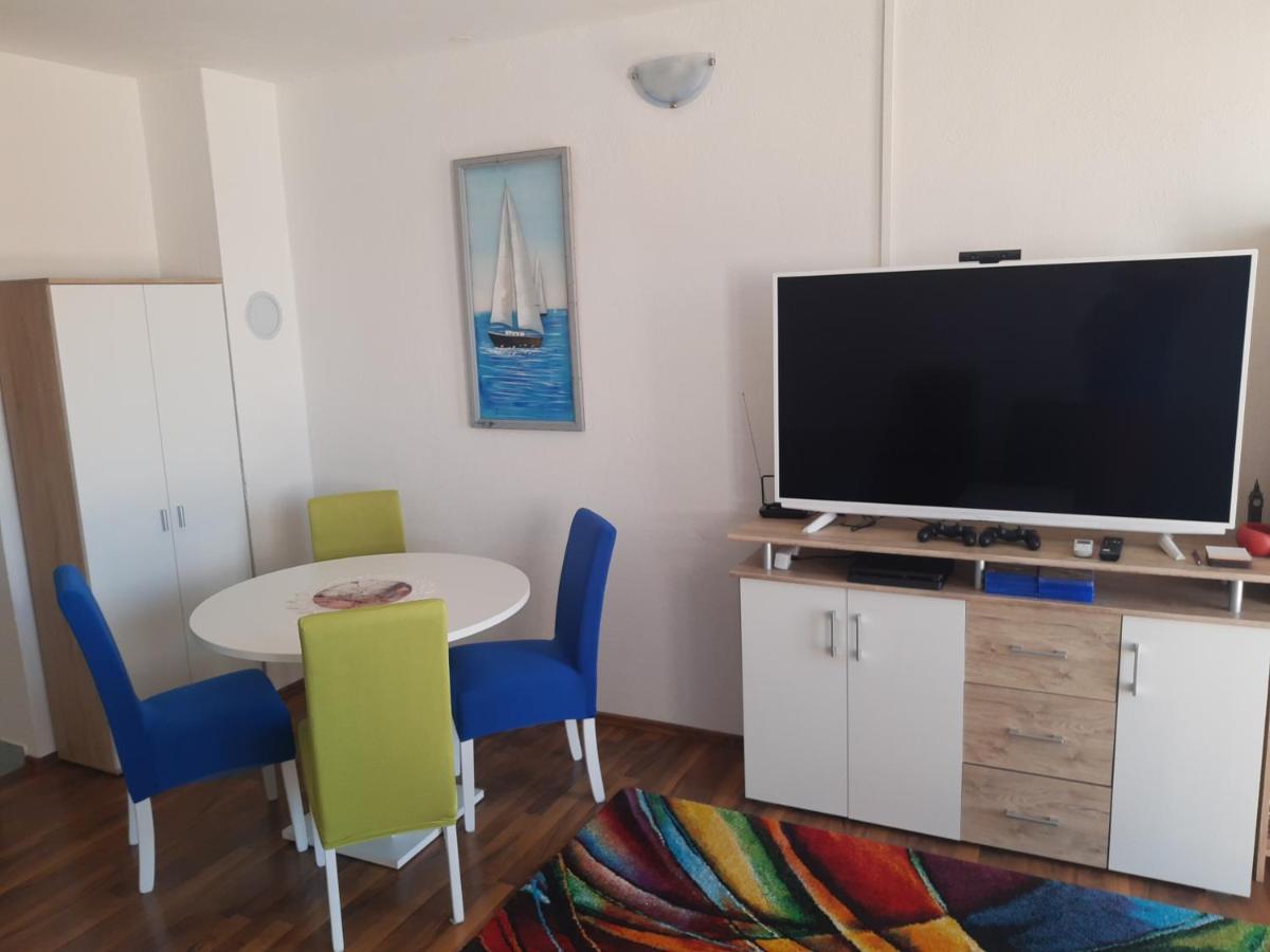 Apartmani Kalajevo 茨里克韦尼察 外观 照片