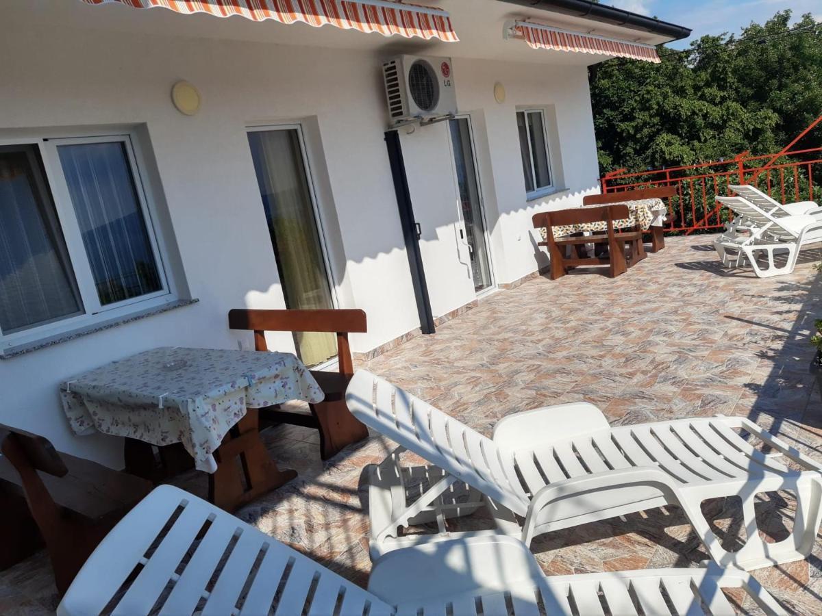 Apartmani Kalajevo 茨里克韦尼察 外观 照片